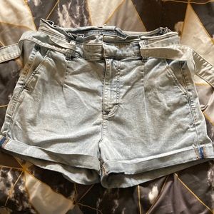 High wasted Express, Button and or tie.